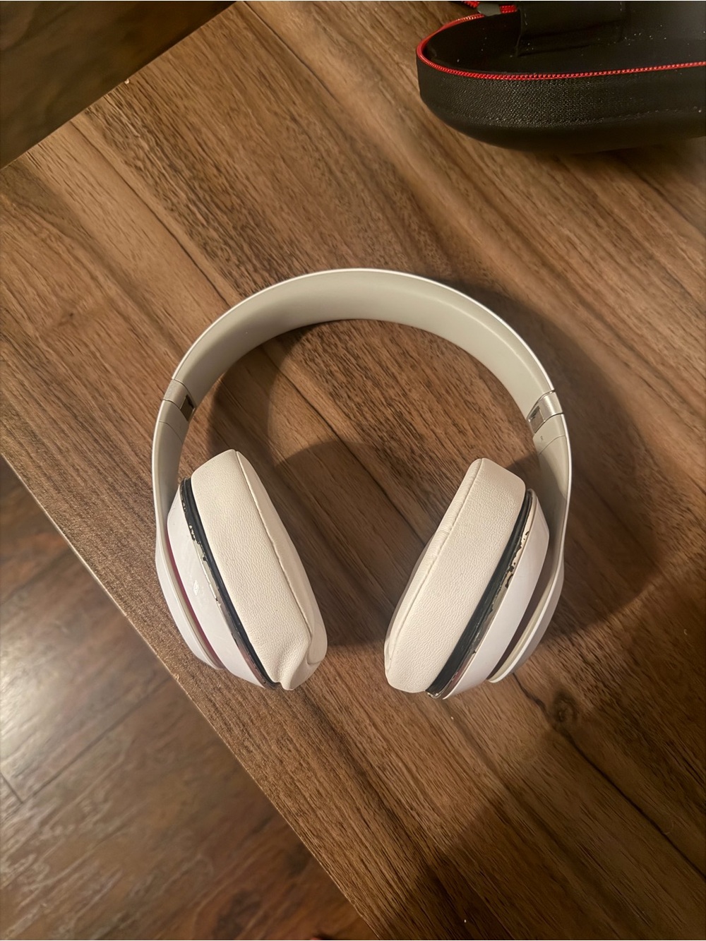 Beats by Dre Over-Ear Headphones - White